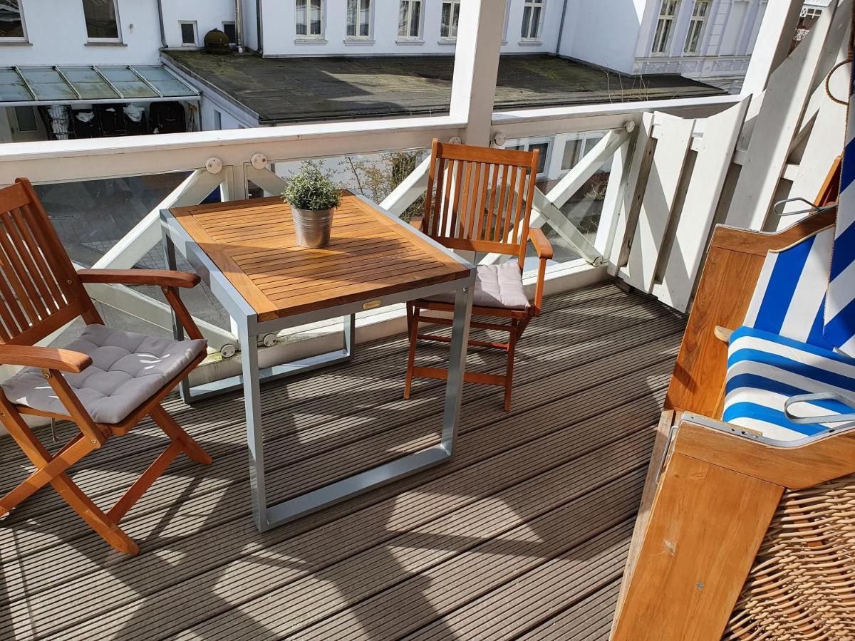 Das Appartement Inselliebe Ruegen Inkl Sauna Und 3H Taeglich Eintritt Ahoi Schwimmbad Sellin  ภายนอก รูปภาพ